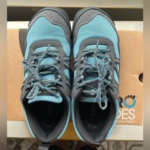 Xero women's Prio shoes size 8.5 Robin's egg blue